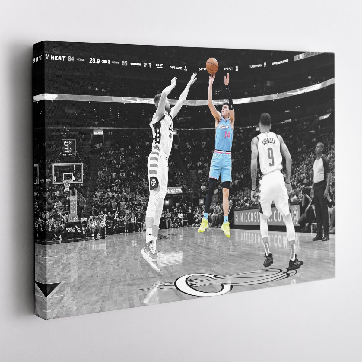 Tyler Herro Canvas Art – Clutch Shot Basketball Decor